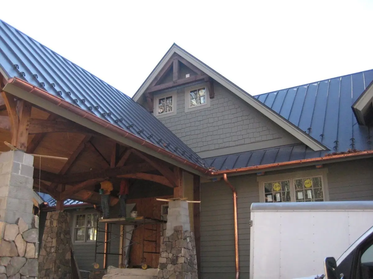 Craftsman Roofing team delivering quality roofing work in Essington